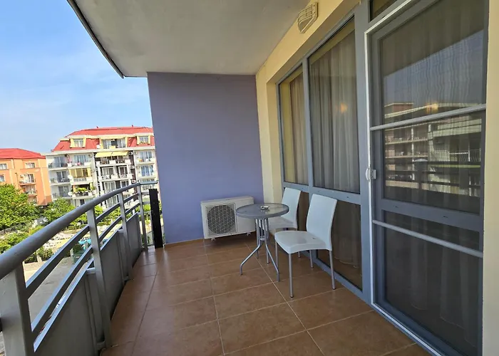 In Plaza Apartment Sunny Beach