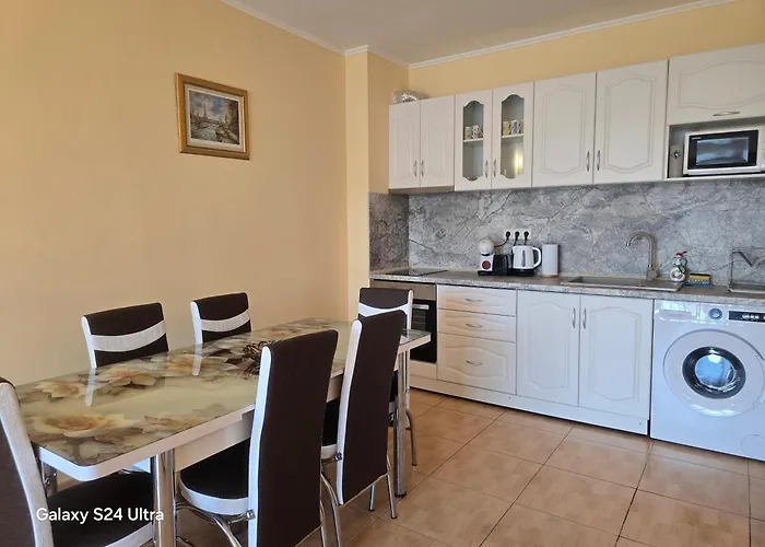 In Plaza Apartment *